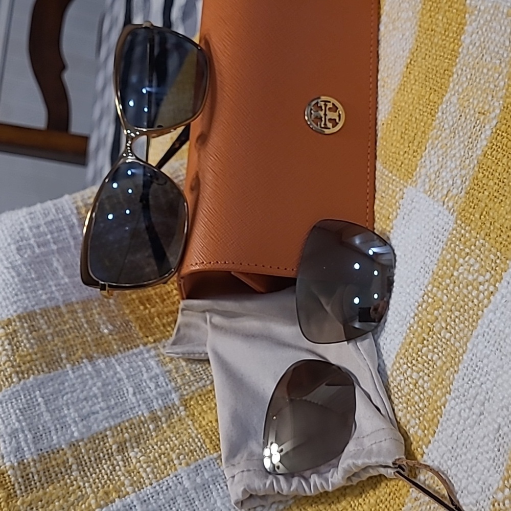 TORY BURCH TY6028 Sunglass